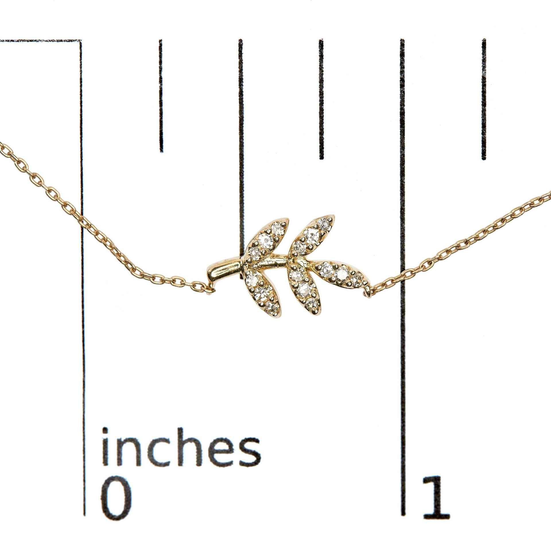 10K Yellow Gold Diamond Leaf Pendant Necklace (1/10 Cttw) – 18"