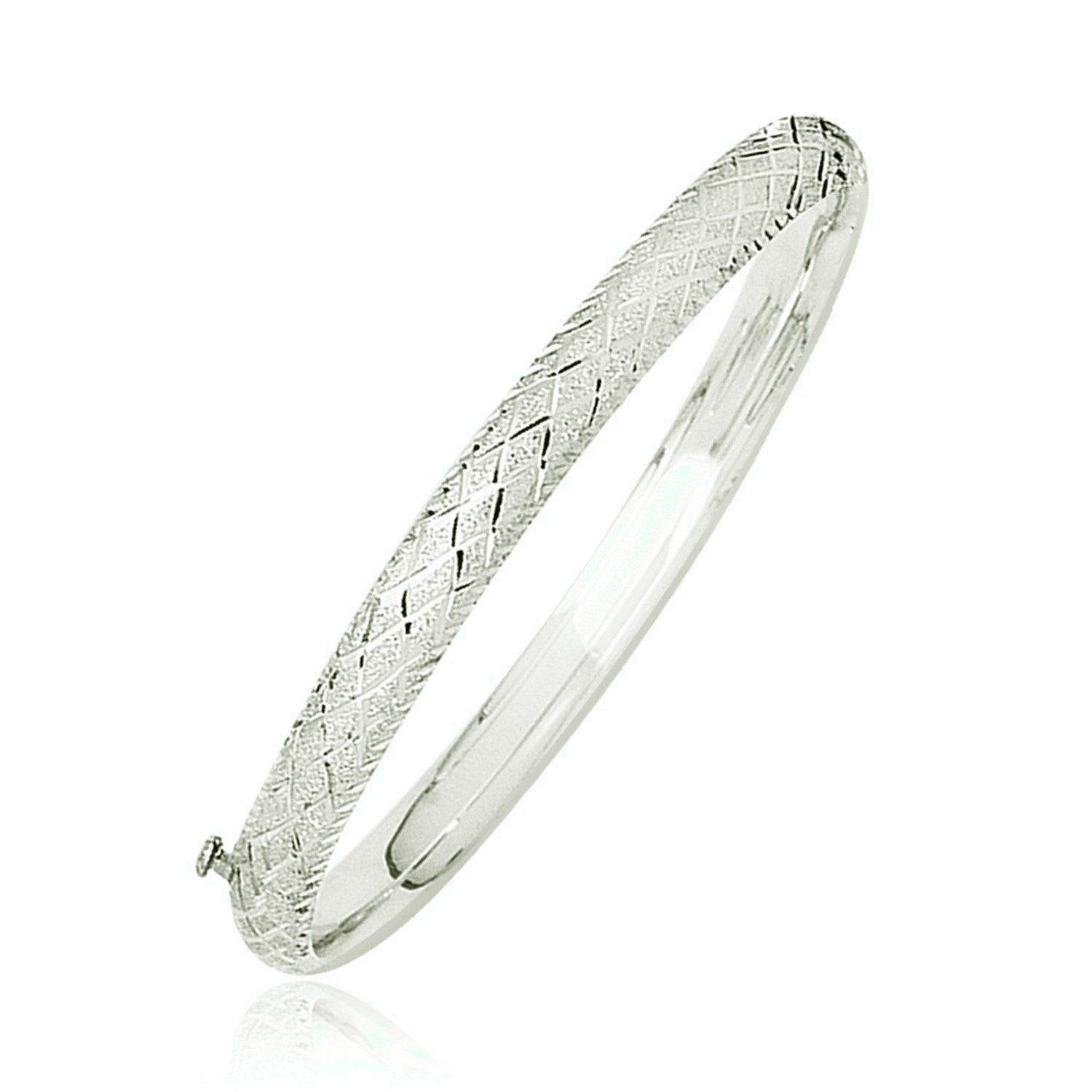 14k White Gold Diamond Carved Bangle (6.00 mm) - Sable Gold