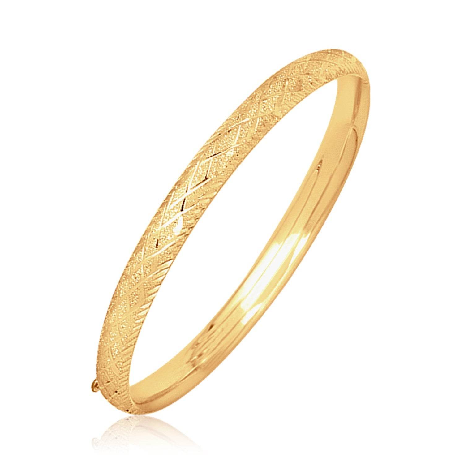 14k Yellow Gold Diamond Cut Design Dome Motif Childrens Bangle (5.50 mm) - Sable Gold